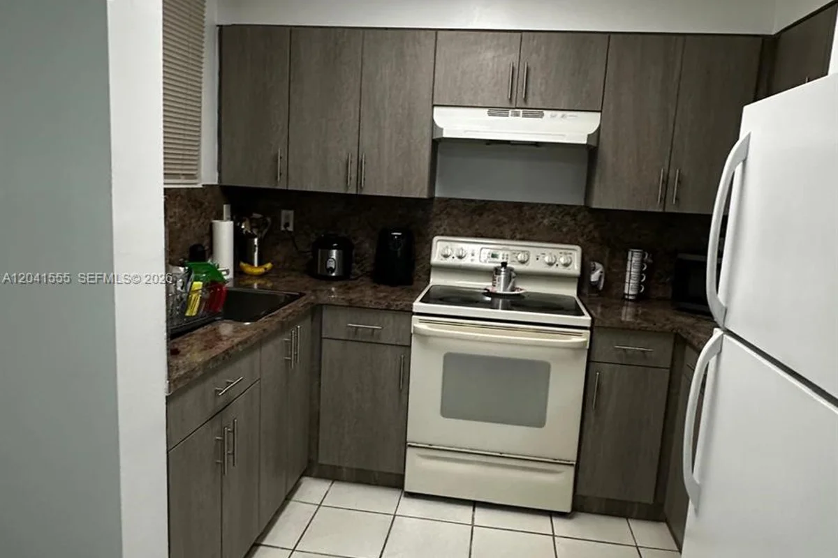 14931 SW 82nd Ln #18-506, Miami: photo 1 of 4