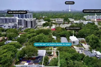1053 NE 128th St, North Miami: photo 1 of 32