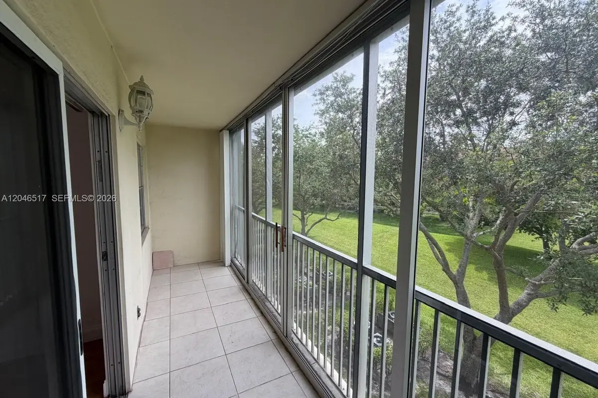 13355 SW 9th Ct #317H, Pembroke Pines: photo 1 of 9
