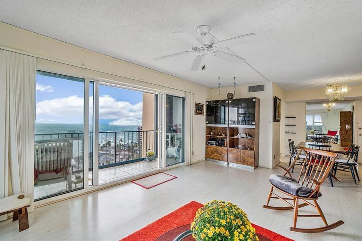 1200 Hibiscus Ave #1704, Pompano Beach: photo 1 of 30