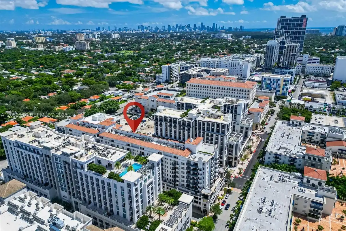 4100 Salzedo St #610, Coral Gables: photo 1 of 14