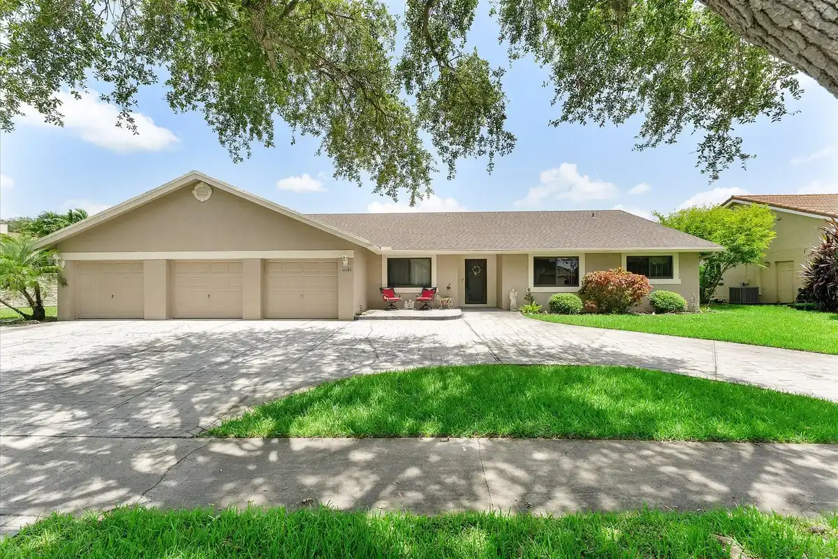 10349 SW 49th Manor, Cooper City: photo 1 of 41
