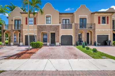 23715 SW 114th Pl, Homestead: photo 1 of 20