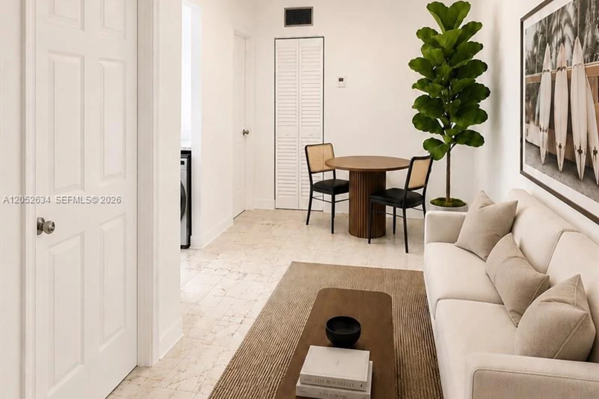 1526 Pennsylvania Ave #18, Miami Beach: photo 1 of 7