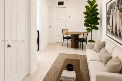 1526 Pennsylvania Ave #18, Miami Beach: photo 1 of 7