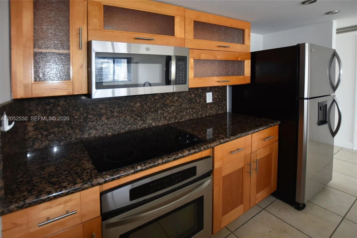 540 Brickell Key Dr #1511, Miami: photo 1 of 29