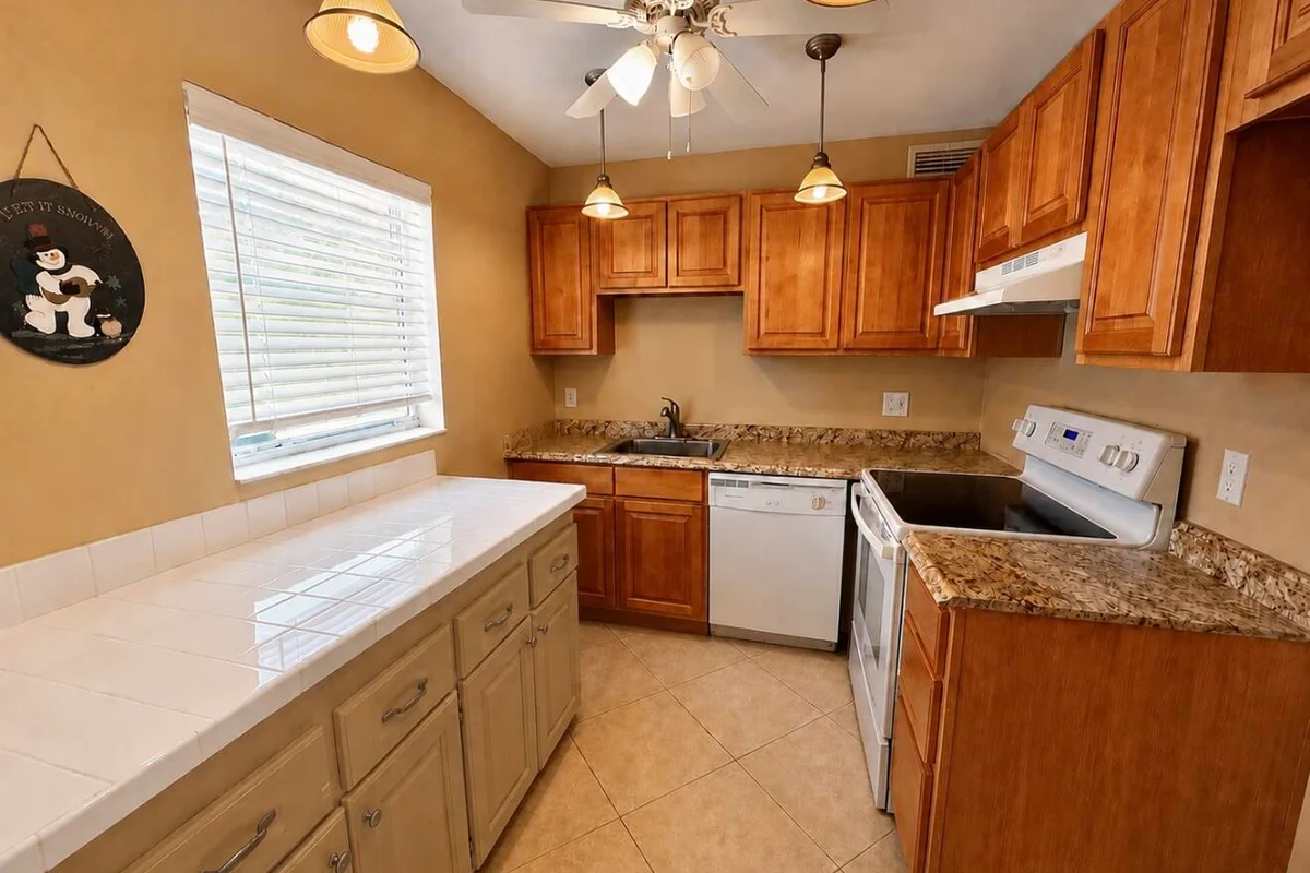 120 Brittany Ter #C, Delray Beach: photo 1 of 69
