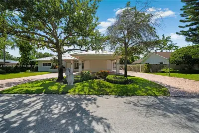 14601 Pompano Dr, Coral Gables: photo 1 of 43