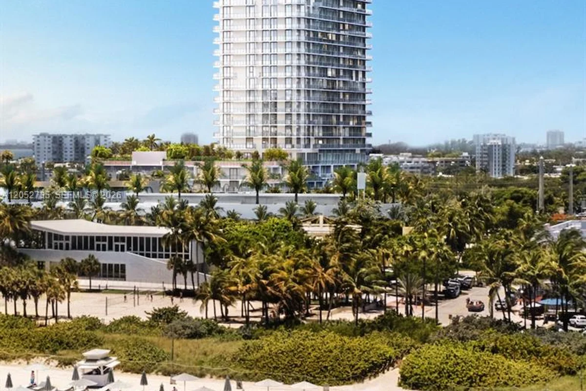 580 72nd St #1005, Miami Beach: photo 1 of 36