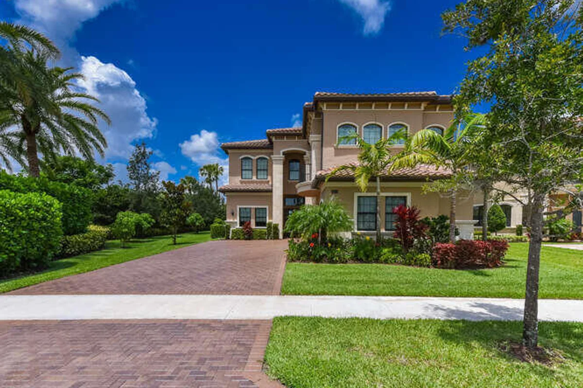 16751 Picardy Way, Delray Beach: photo 1 of 47