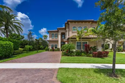 16751 Picardy Way, Delray Beach: photo 1 of 47