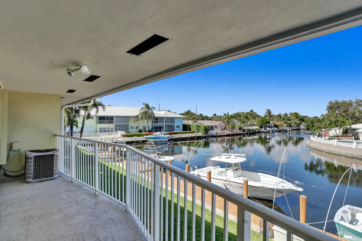 2311 NE 36th St #2f, Lighthouse Point: photo 1 of 25