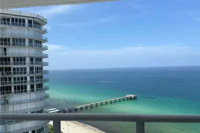 16425 Collins Ave #2415, Sunny Isles Beach: photo 1 of 11