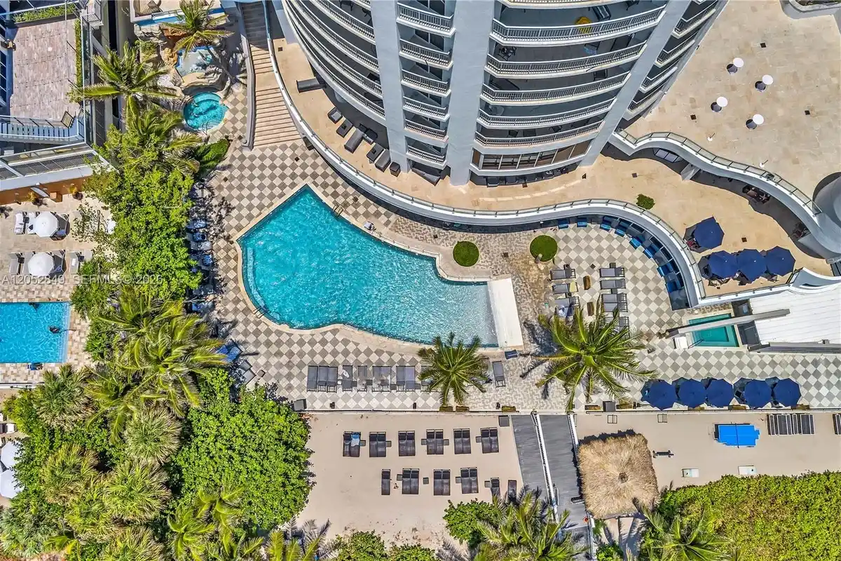 17375 Collins Ave #1703, Sunny Isles Beach: photo 1 of 48