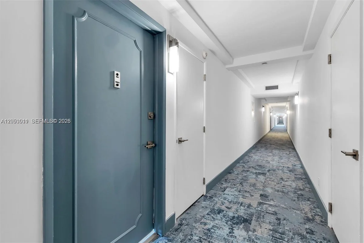 2881 NE 33rd Ct #3H, Fort Lauderdale: photo 1 of 13