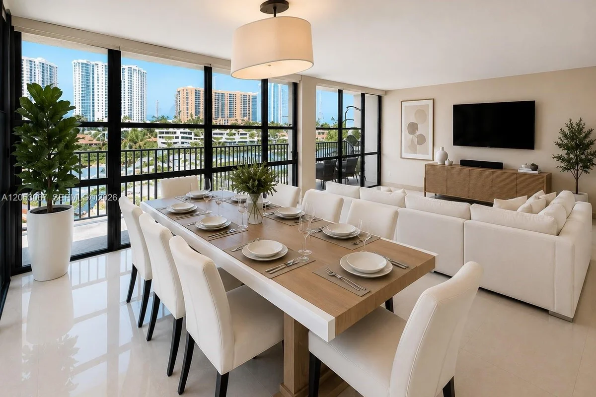 1000 Parkview Dr #710, Hallandale Beach: photo 1 of 26
