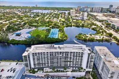 1180 N Federal Hwy #809, Fort Lauderdale: photo 1 of 31