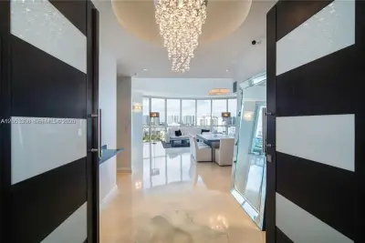 18101 Collins Ave #1101, Sunny Isles Beach: photo 1 of 26