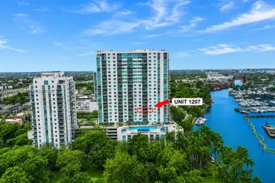 1861 S River Dr #1207, Miami: photo 1 of 37