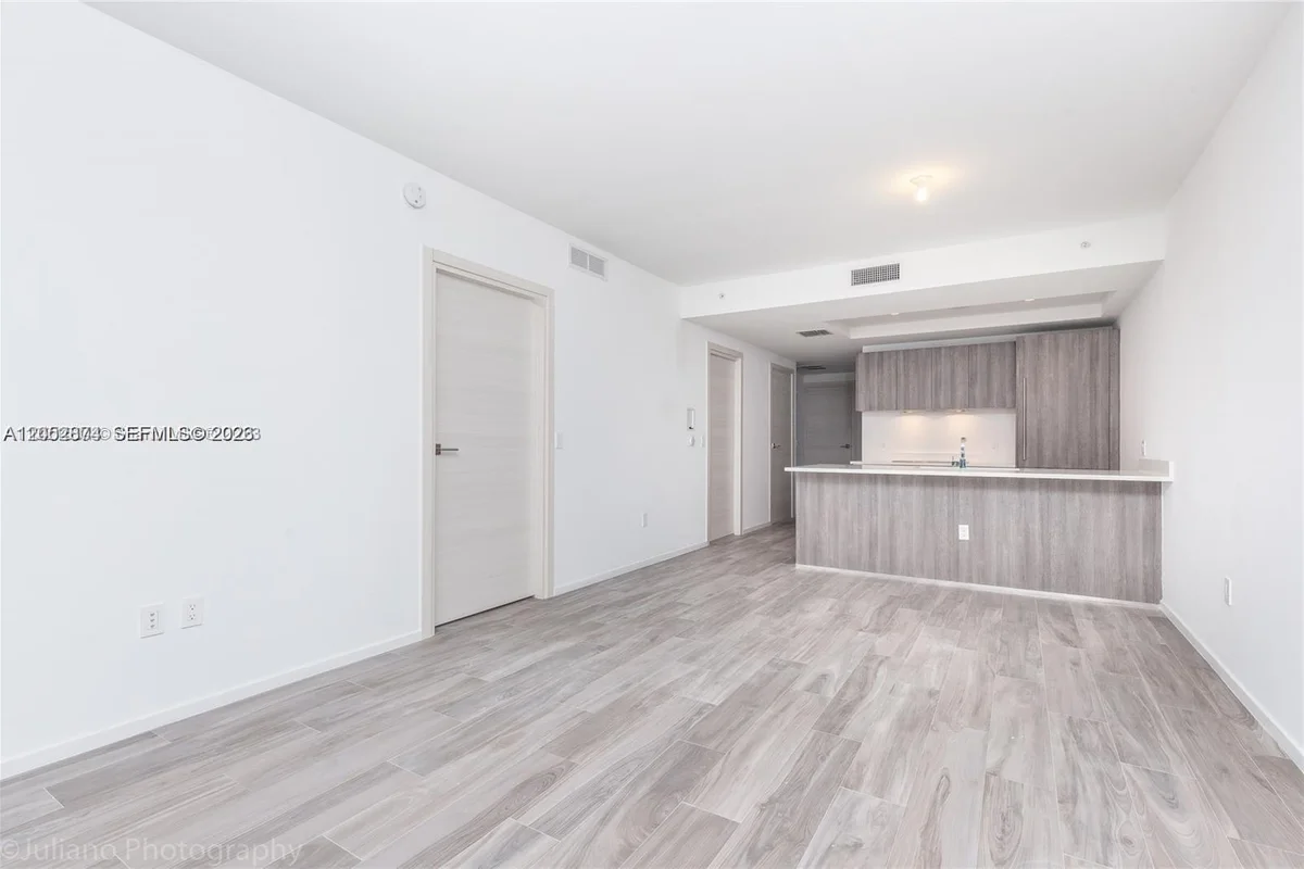 801 S Miami Ave #3006, Miami: photo 1 of 8