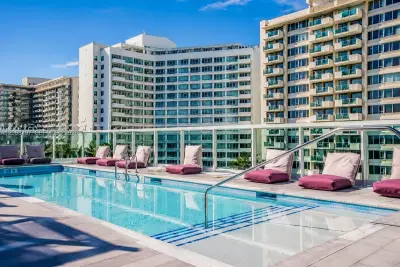 Condo in Miami Beach: photo 1 of 5