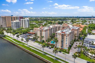 1803 N Flagler Dr #303, West Palm Beach: photo 1 of 34