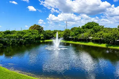 2503 Antigua Ter #K3, Coconut Creek: photo 1 of 11