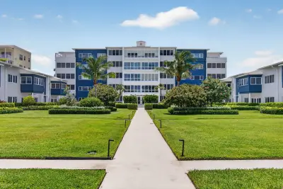 120 N Ocean Blvd #203, Delray Beach: photo 1 of 70