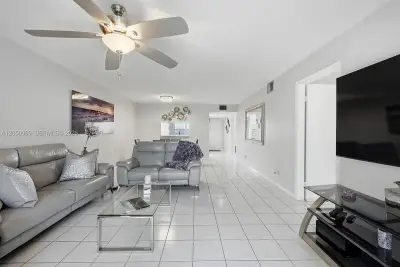 1300 SW 125th Ave #406K, Pembroke Pines: photo 1 of 38