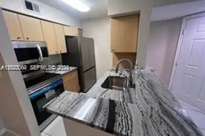 2946 S University Dr #7109, Davie: photo 1 of 4