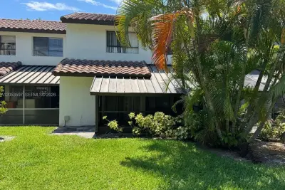 7200 NW 2nd Ave #0360, Boca Raton: photo 1 of 14