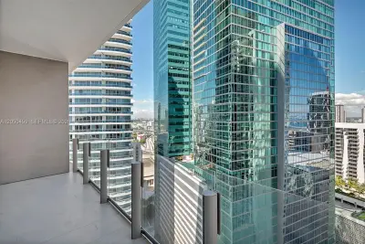 300 Biscayne Boulevard Way #3008W, Miami: photo 1 of 70