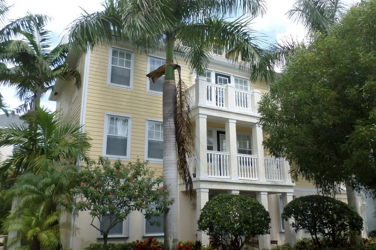 276 Murcia Dr #307, Jupiter: photo 1 of 17