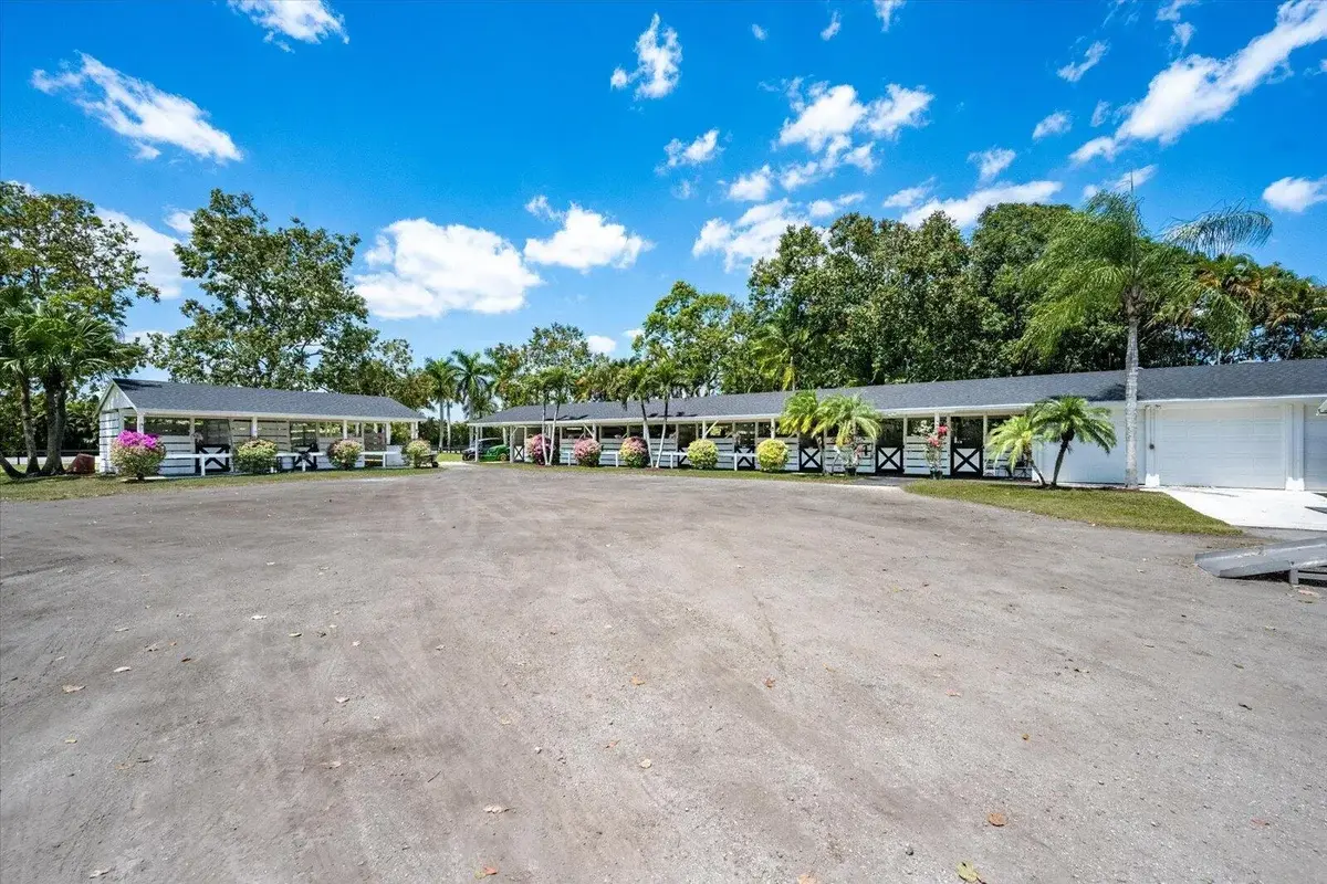 4491 Palm Breeze Trl, Wellington: photo 1 of 15