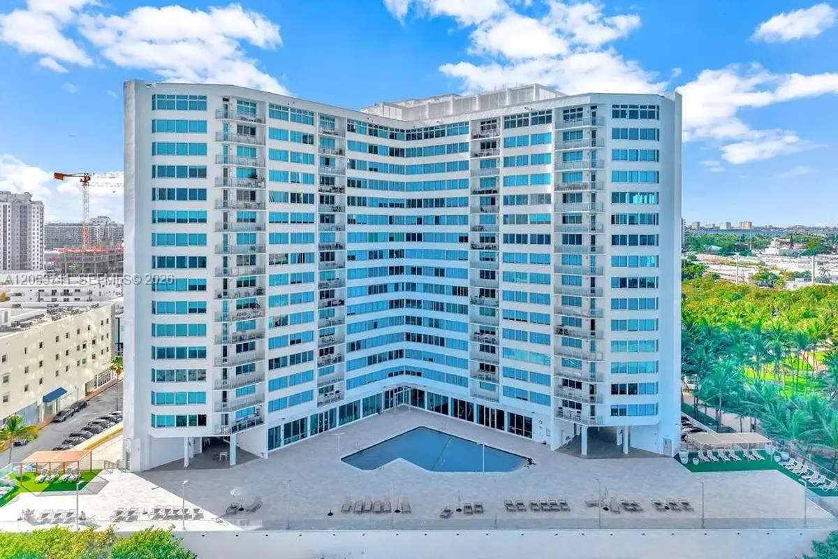 7135 Collins Ave #435, Miami Beach: photo 1 of 60