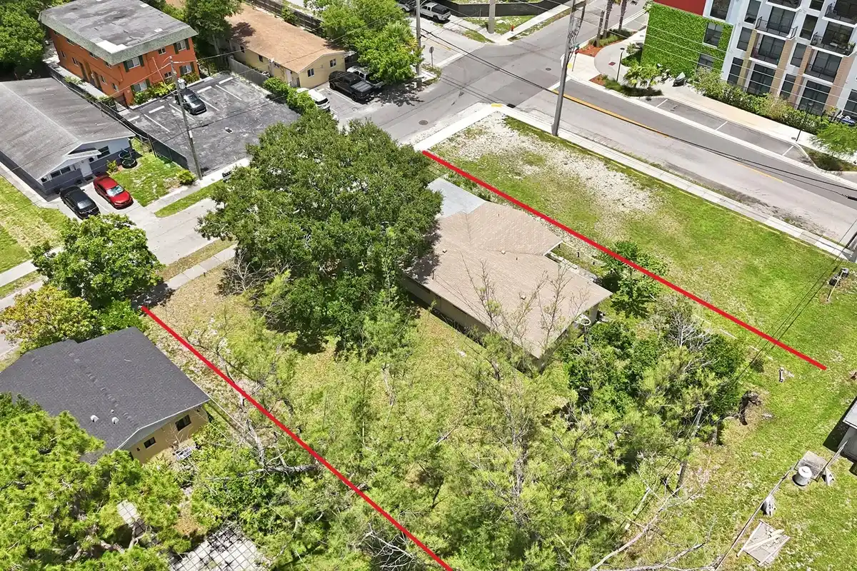 440-436 NW 7th Ter, Fort Lauderdale: photo 1 of 17