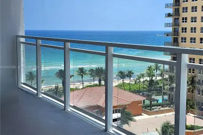 2030 S Ocean Dr #810, Hallandale Beach: photo 1 of 40