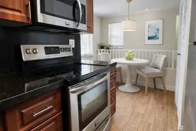 2837 N Course Dr #202, Pompano Beach: photo 1 of 12
