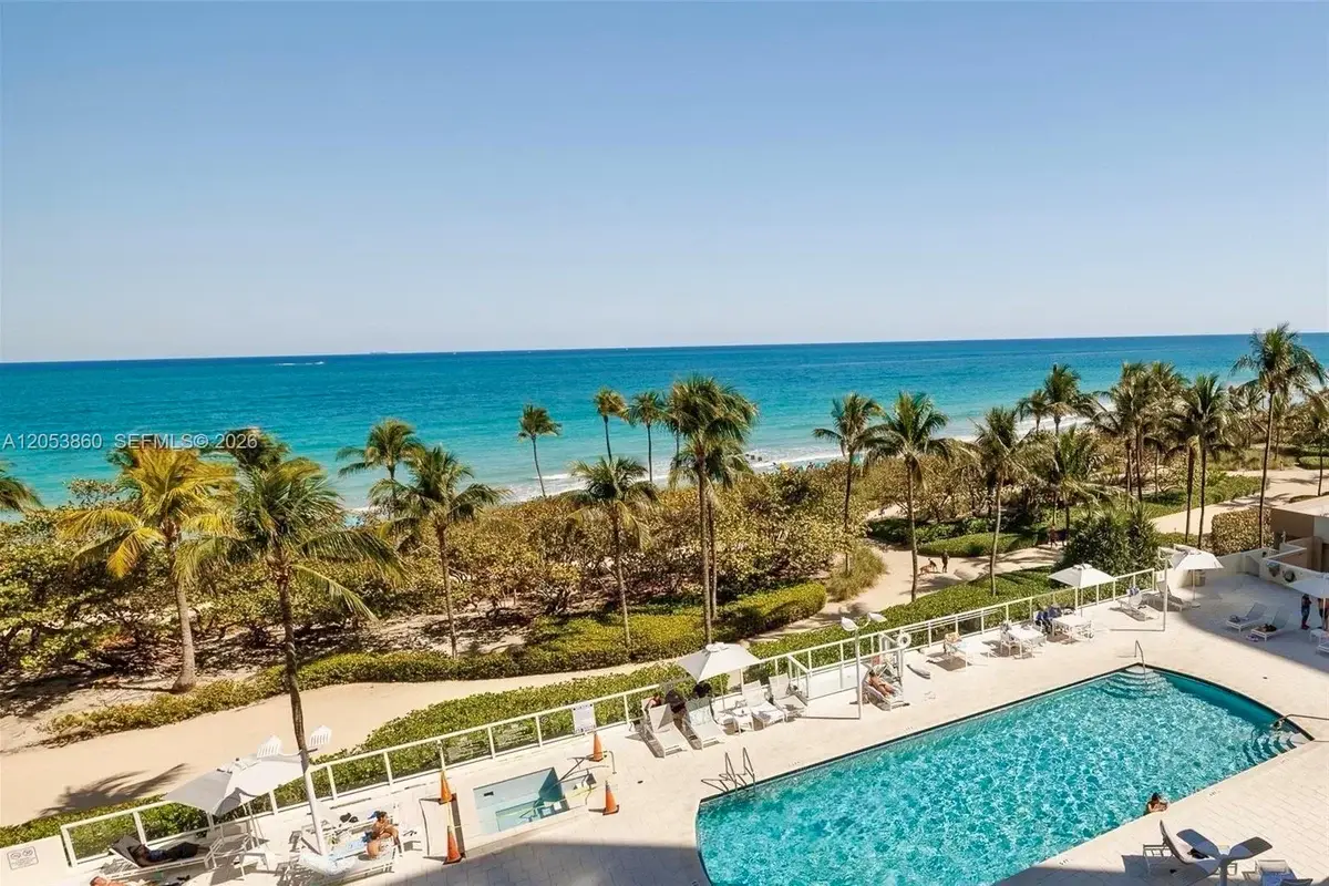 10185 Collins Ave #202, Bal Harbour: photo 1 of 29