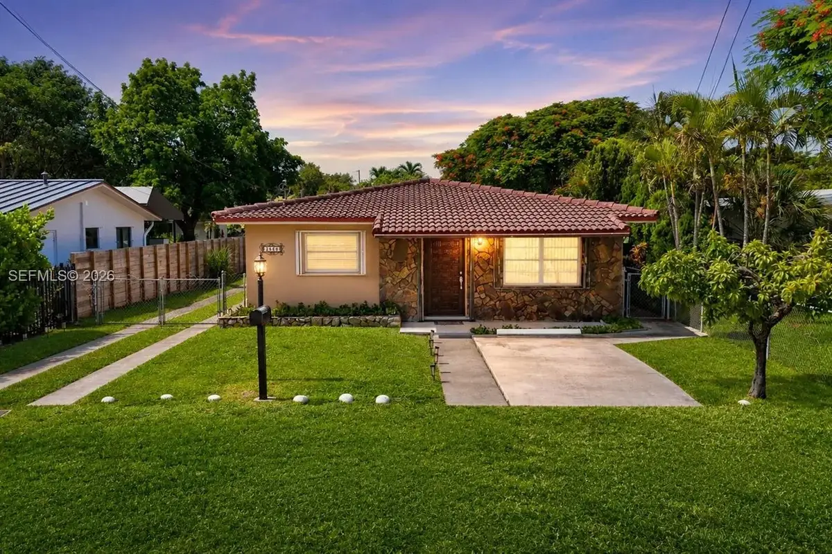 6560 SW 34th St, Miami: photo 1 of 80