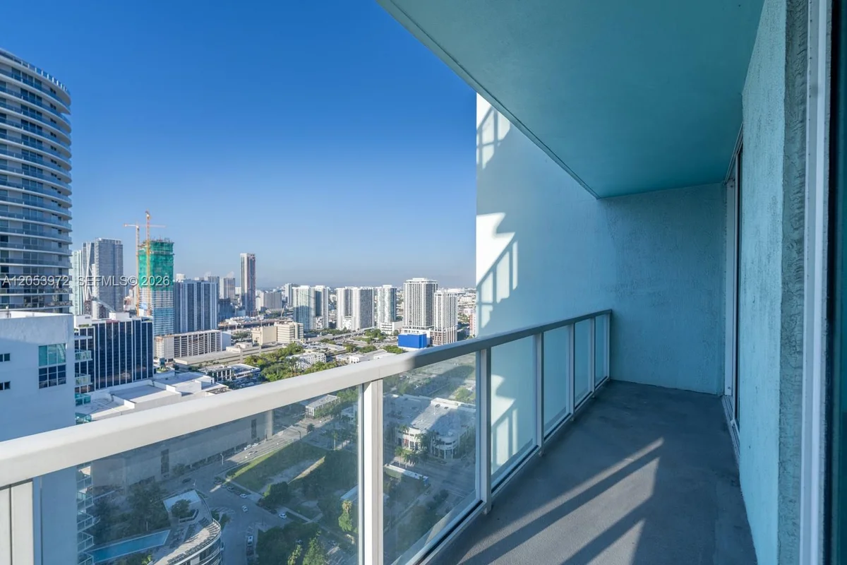 1900 N Bayshore Dr #3809, Miami: photo 1 of 42