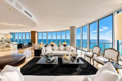 100 S Pointe Dr #2905, Miami Beach: photo 1 of 39