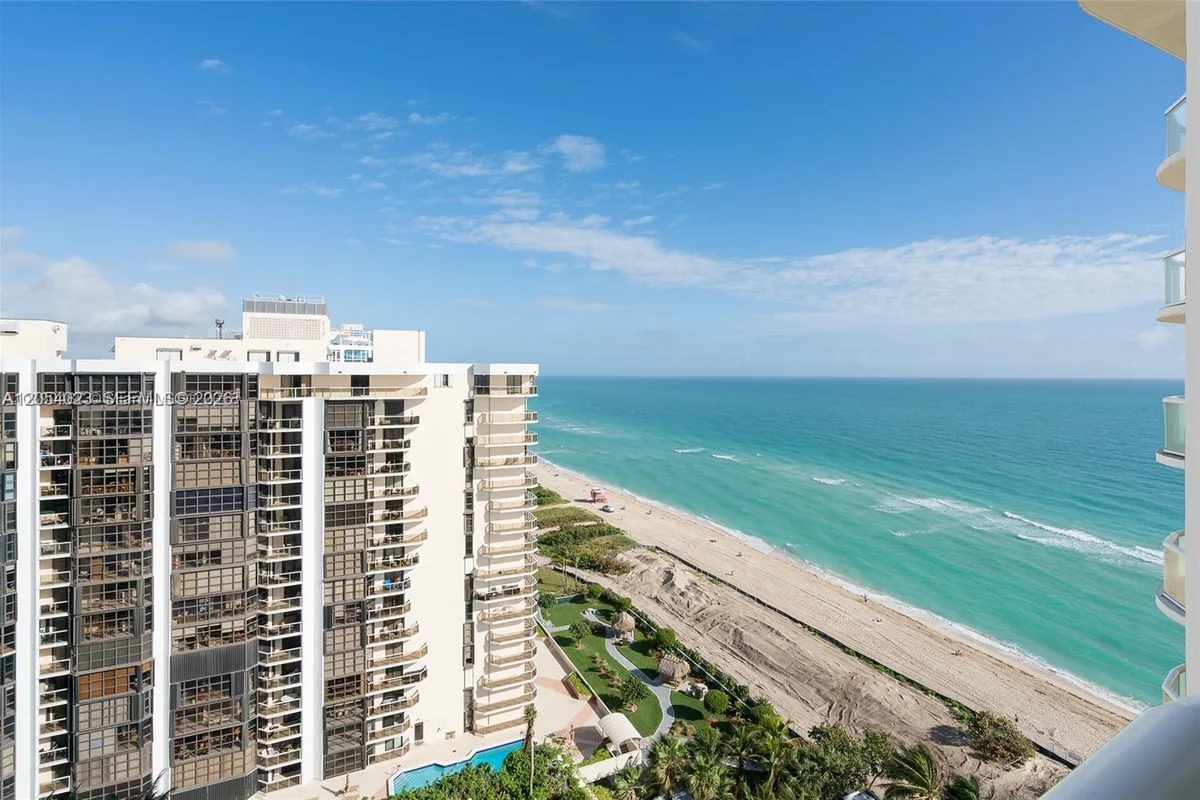 6365 Collins Ave #1811, Miami Beach: photo 1 of 11