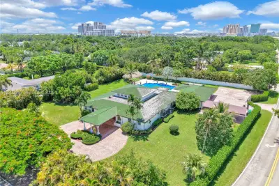 7550 SW 74th St, Miami: photo 1 of 51