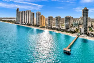 16425 Collins Ave #818, Sunny Isles Beach: photo 1 of 30