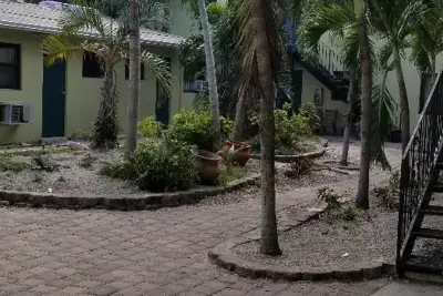 1113 SW 15th Ter #11, Fort Lauderdale: photo 1 of 13
