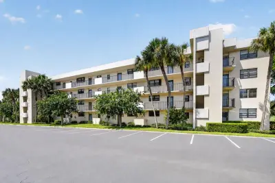 2460 Deer Creek Country Club Blvd #206-A, Deerfield Beach: photo 1 of 32