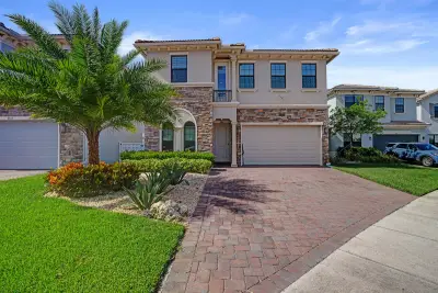 8655 NW 39th Ct, Coral Springs: photo 1 of 45