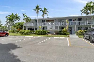 9 Prescott A, Deerfield Beach: photo 1 of 25