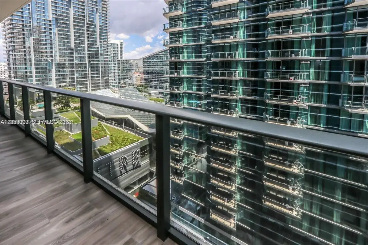 801 S Miami Ave #3006, Miami: photo 1 of 8